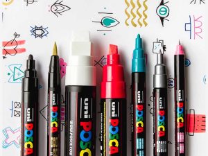 Uniposca: pennarelli per colorare qualsiasi cosa